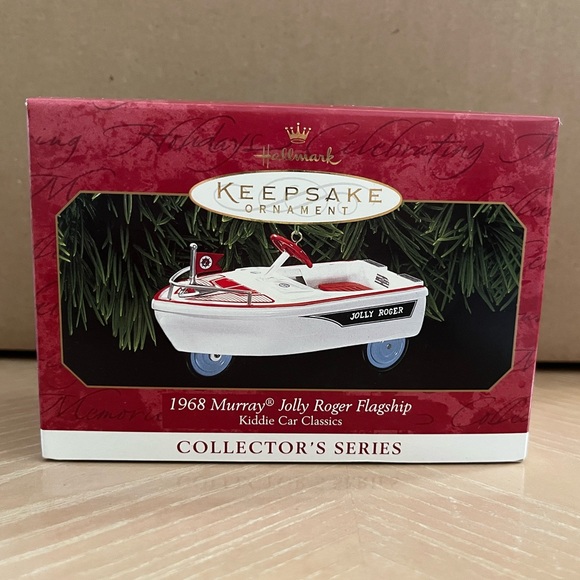Hallmark Keepsake Ornament. 1968 Murray Jolly Roger Flagship. 1999. QX6279. - Picture 2 of 5